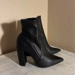 Black Pointed Toe Ankle Boots